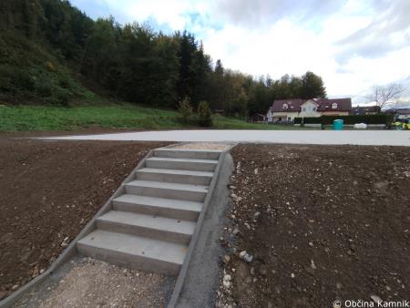 Ureditev športnega igrišča na Vrhpolju (1)